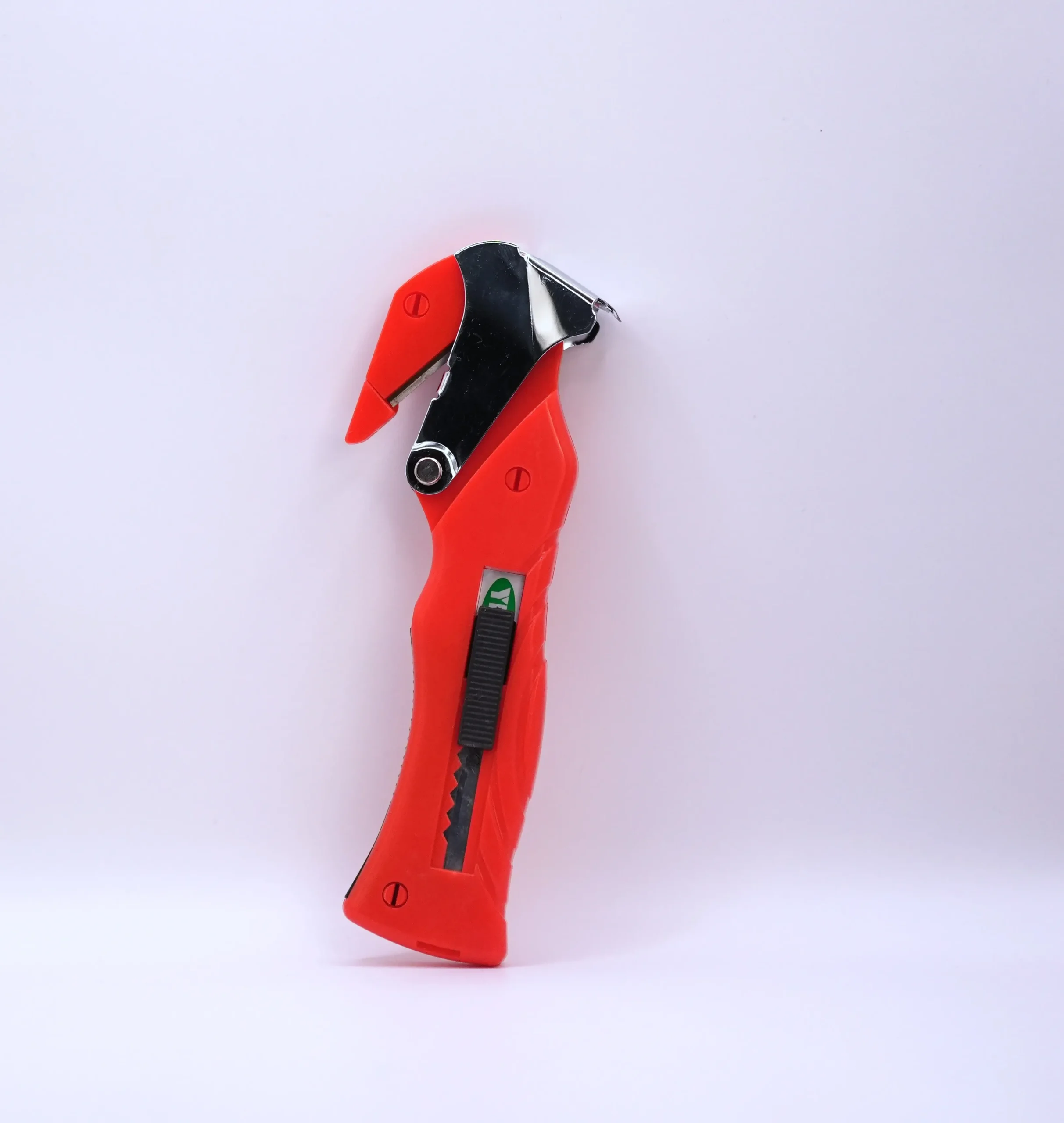 Macro-perforated stretchfilms